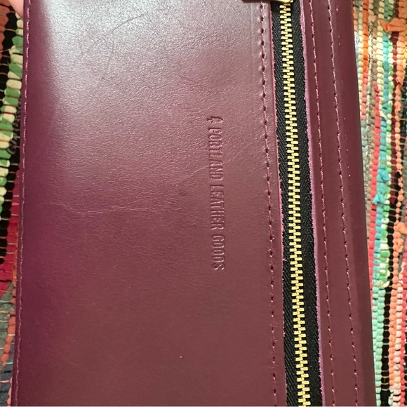 Portland Leather Goods Envelope Crossbody Crunchwrap Convertible Purse Lollipop - Picture 4 of 5